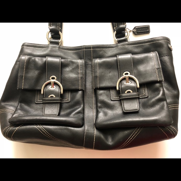 Large Coach black leather handbag - Picture 2 of 8